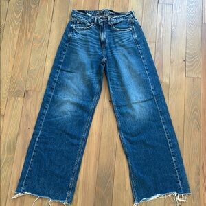American Eagle Super High-Rise Baggy Wide Leg Jeans